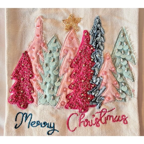 PINK CHRISTMAS Trees Kitchen Towel Set of 2 Embroidered BEADED Detailed 20" x 28 - Picture 2 of 8